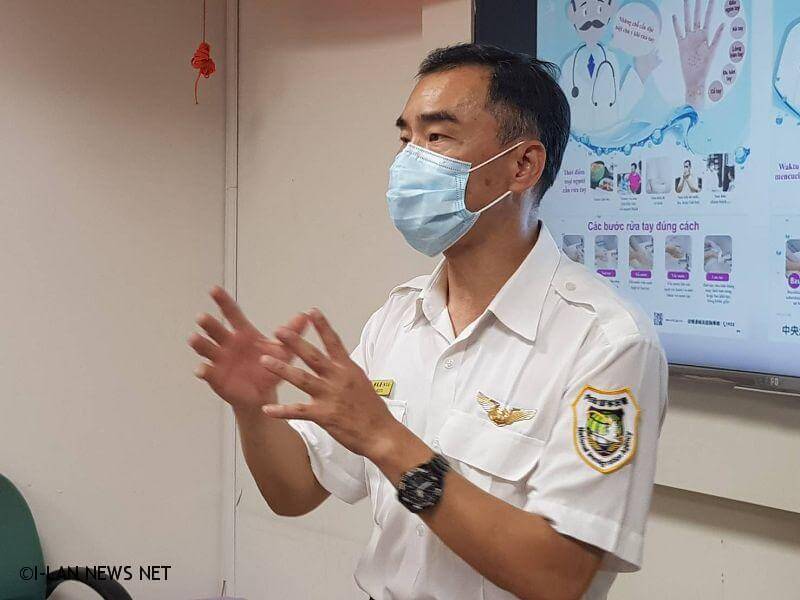 新住民溫馨生活適應研習營開營儀式,今天於上午在移民署宜蘭服務站會議室舉行。