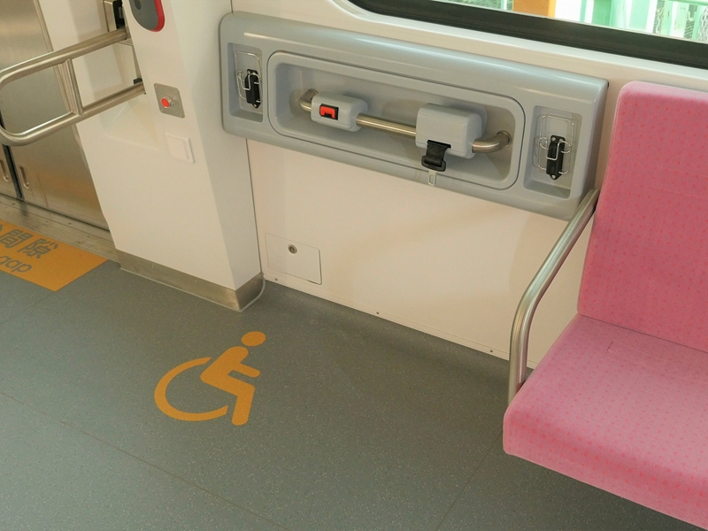 臺鐵局新購520輛EMU900型電聯車10月24日抵花蓮港