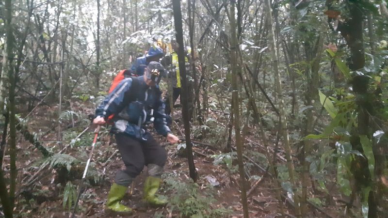 登山客山中迷路 搜救人員及時救援