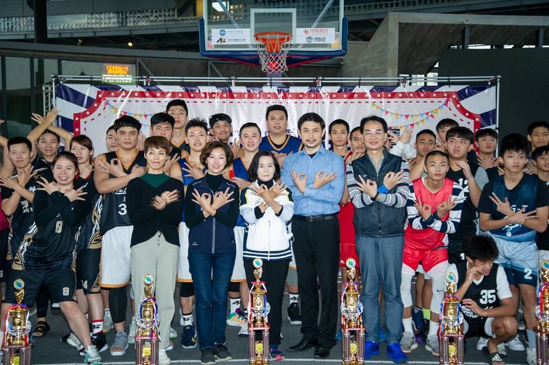 第一屆縣長盃3X3籃球推廣賽 聯盟組由新北市隊榮獲冠軍