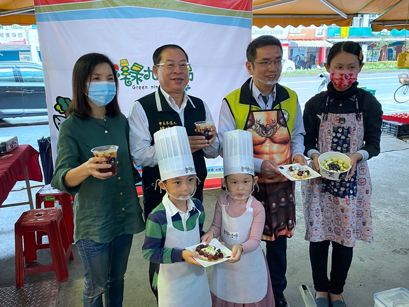 宜蘭市公所與綠九市場推出「料理孩子王、玩轉菜市場」系列活動，預計5、6、7月辦理親子共廚課程。