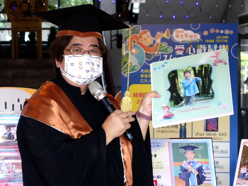 羅東鎮立幼兒園150位幼兒參加自已人生第一場畢業典禮!