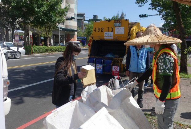 羅東鎮垃圾定時定點做回收 順應鎮民需求延長至年底