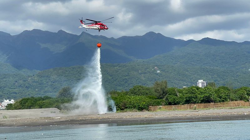 預防龜山島森林火災 直升機聯合演訓