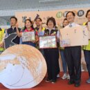 溫馨五月天媽咪們來羅東參加拼圖比賽