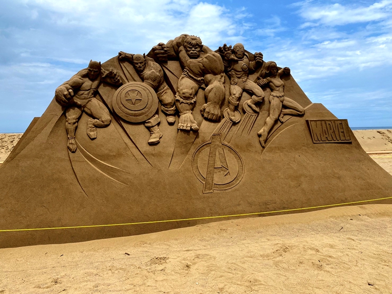 「福隆國際沙雕藝術季與迪士尼百年慶典共舞黃金沙灘」