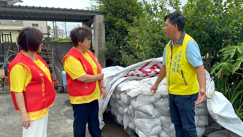 羅東鎮公所提供砂包