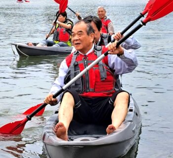 五結鄉水產豐年祭品嚐白蝦料理體驗漁村慢活!