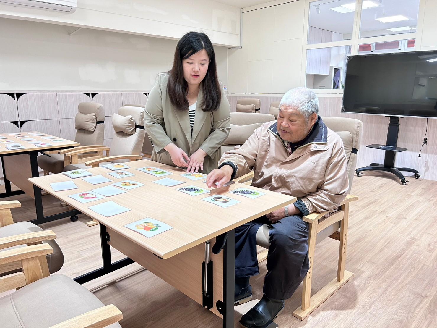 冬山鄉八寶社區轉型為日間照顧中心 為高齡長者提供安老場所