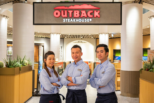 Outback Steakhouse員工充滿活力，務求令中環一帶的食客，有更佳的用餐體驗 。