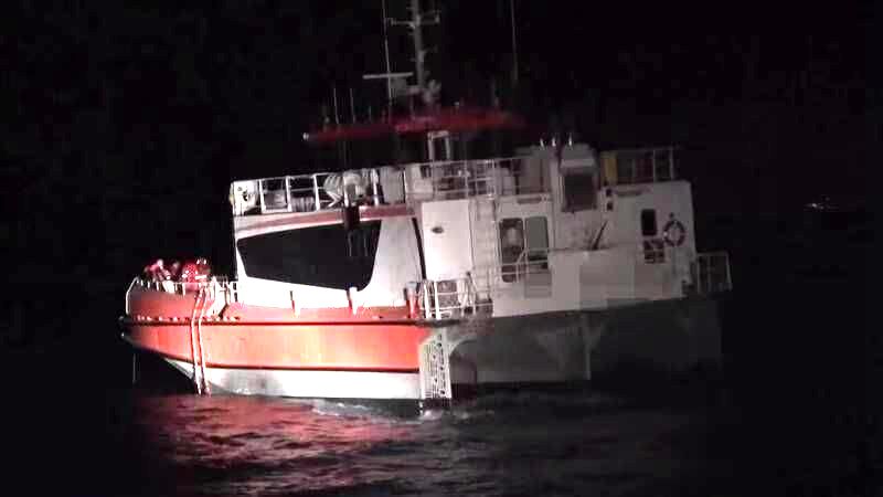蘭陽溪出海口運輸船失火 海巡署救出16人2人送醫