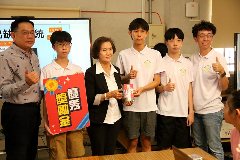 羅東國中林庚睿、楊師辰、楊師廷將出國比賽!