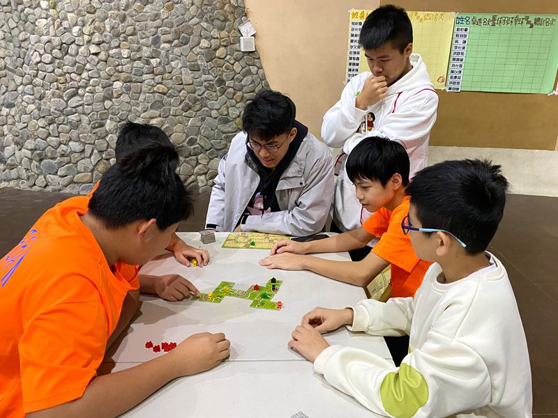 宜蘭家扶南方「澳」運動會 創新親子運動
