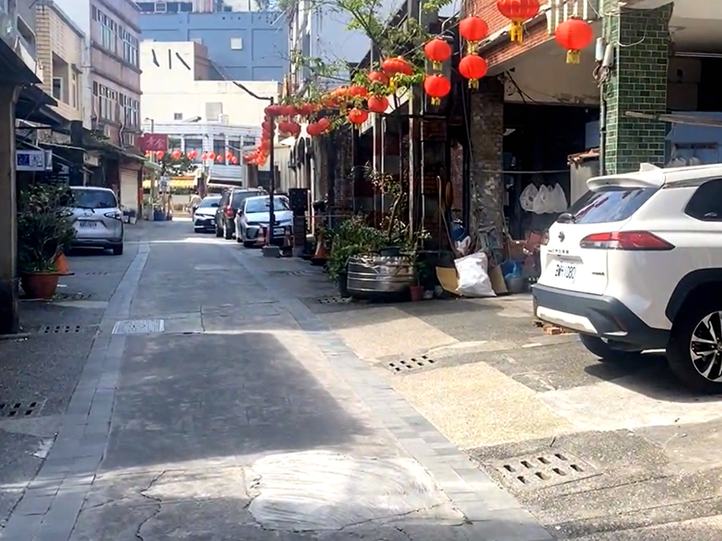 龍抬頭頭城老街土地公回娘家擲聖杯送神龜