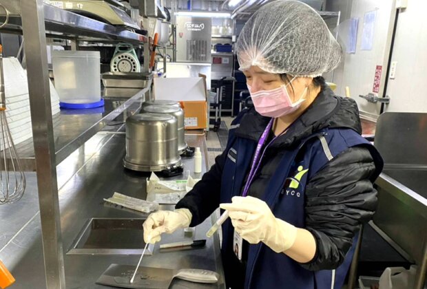 羅東某吃到飽火鍋店翻車了15人爆食物中毒