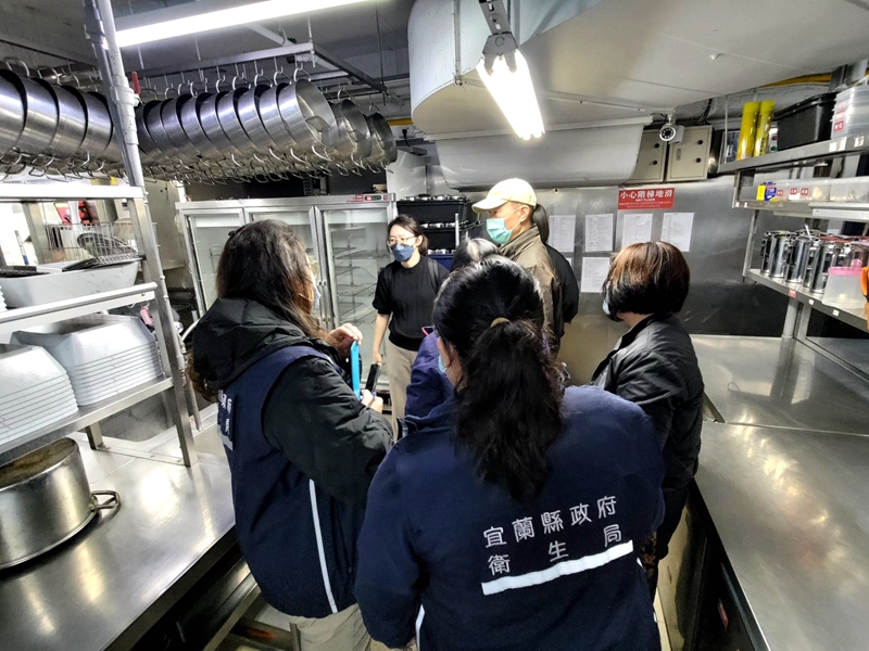 羅東涮樂和牛鍋物中毒63人首宗特大食安案