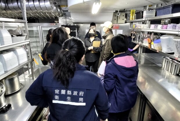 羅東涮樂和牛鍋物中毒63人首宗特大食安案