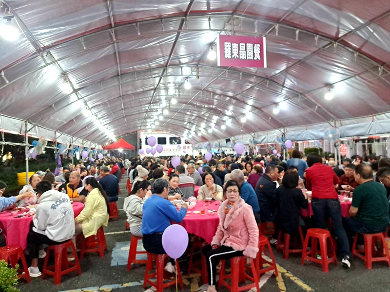 羅東封街吃呷拜拜 萬人共饗蘭陽美食