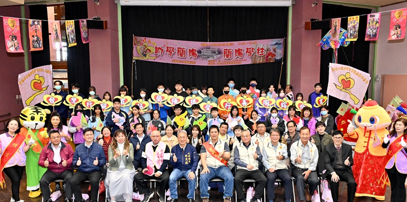 靈聖殿慈善會助學讓36位清寒學子看到希望