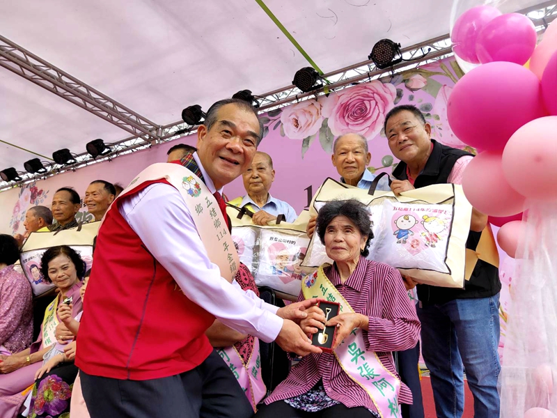 五結金鑽婚愛與承諾 82對楷模幸福傳承！