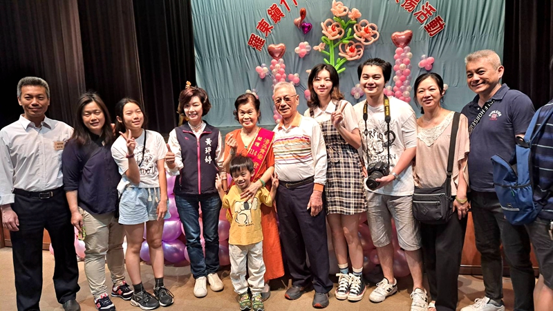 💐 感恩五月 羅東傳遞母愛的力量 💐