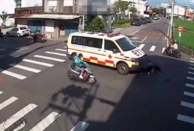 救護車撞上機車！女騎士被彈飛10公尺!