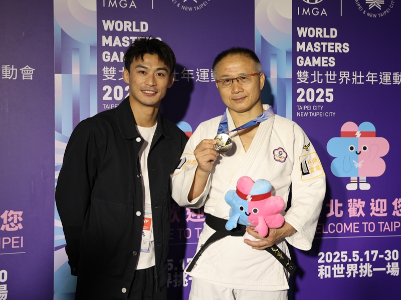 教練變選手!劉文等寶刀未老摔出世壯運金牌(照片雙北世壯運執委會提供)