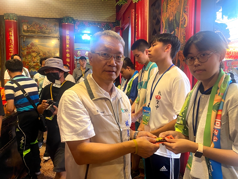 宜蘭囝仔轉大人!到草嶺古道向天公借膽