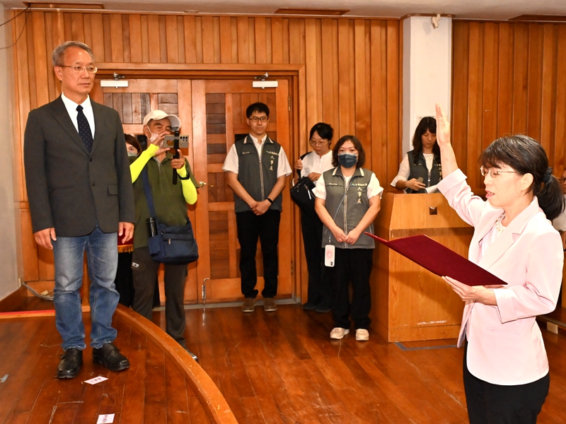 宜蘭縣府人事處長交接！副座扶正温婉慧接任