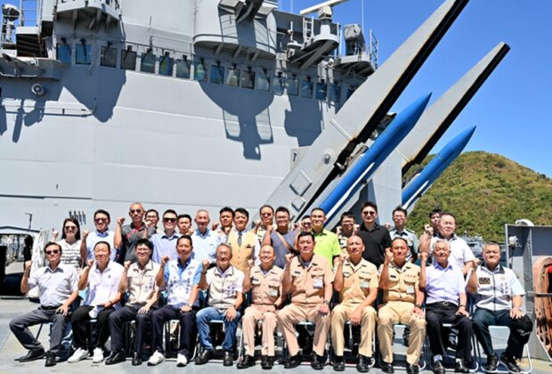 中秋敬軍 林茂盛慰勉蘇澳海軍弟兄
