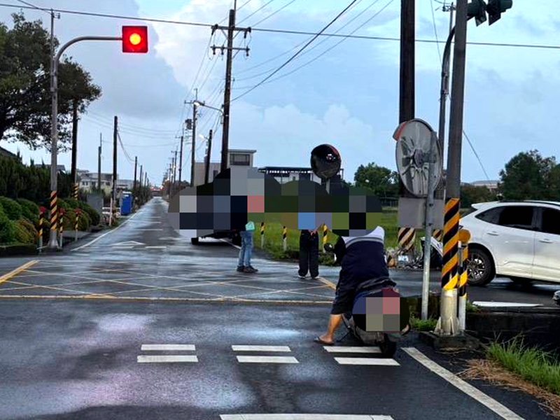 宜蘭路口車禍！6人送醫幸無大礙