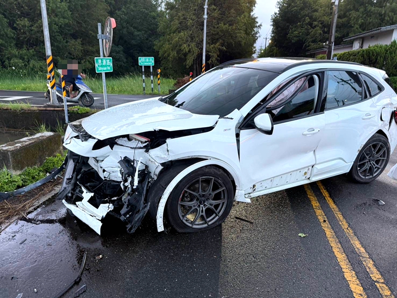 宜蘭路口車禍！6人送醫幸無大礙