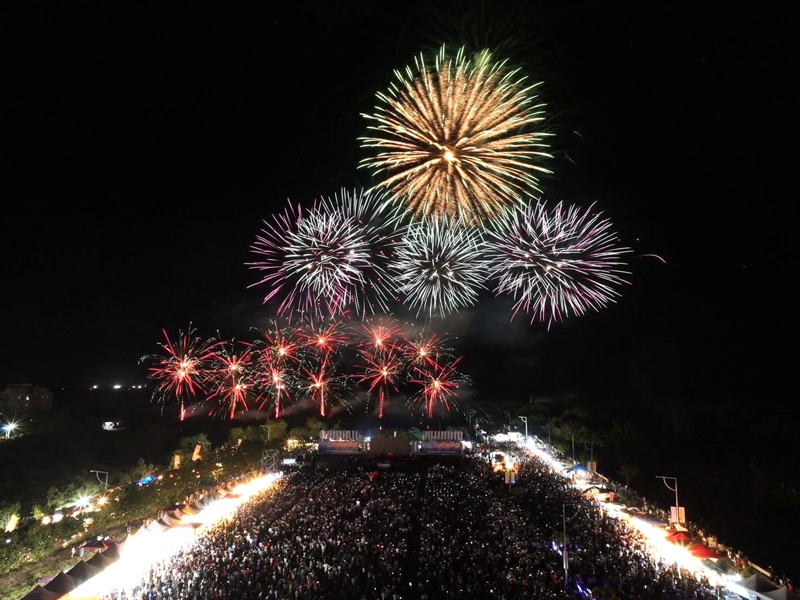 2025頭城煙火節 2天近10萬人見證！