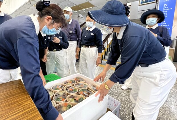 蘇澳災後 慈濟2000份熱食、福慧床送達