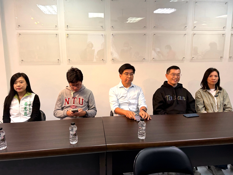 民進黨宜蘭市議員林麗、游國連、陳漢澤過關