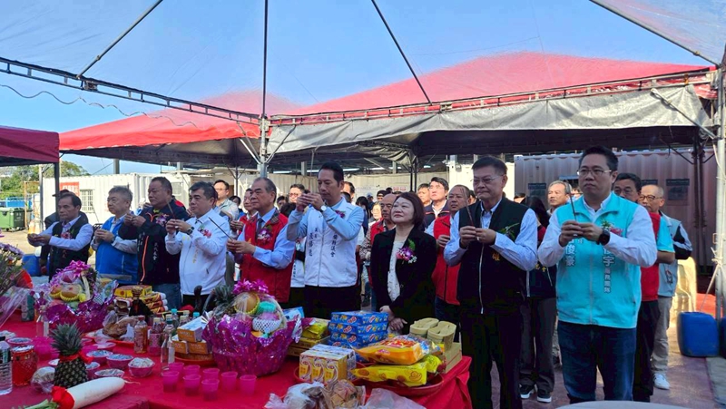 五結納骨堂工程上梁 環保殯葬園區成形