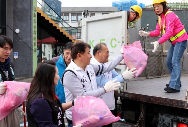 年前大掃除春節期間不怕堆 宜市清潔隊加班