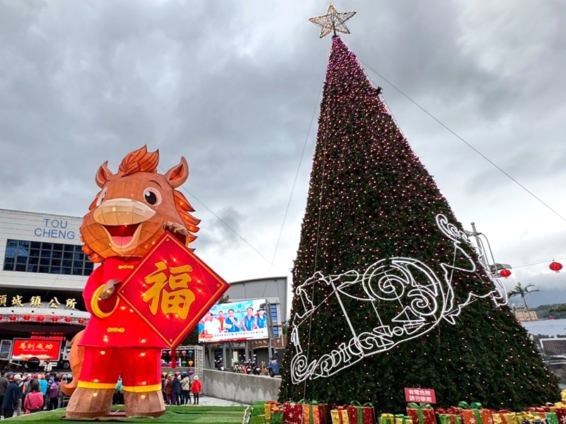 馬到成功迎新春 鴻運新年頭城點燈